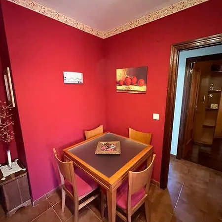 Martas Iv Appartamento *